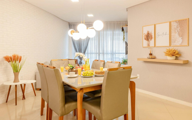 Confortável Apartamento 70m da Praia de Bombinhas