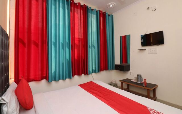 OYO 26730 Grandstay