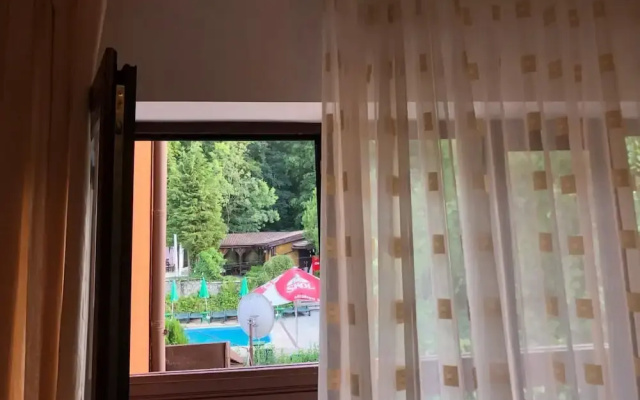 Pensiunea Brândușa