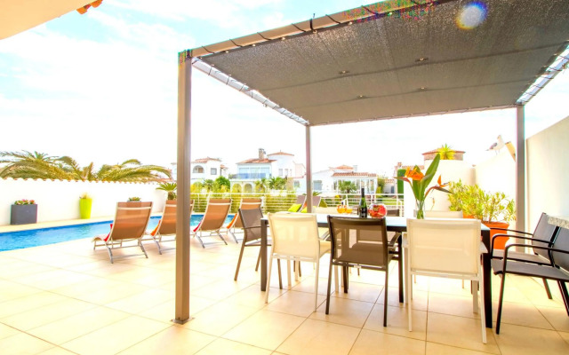 LEON Immo Luxusvilla Esmeralda - 10029