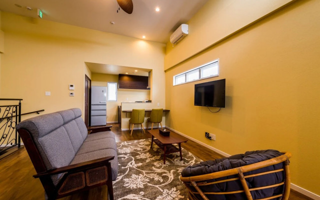 Coldio Condo Moco Chatan Sunabe 1