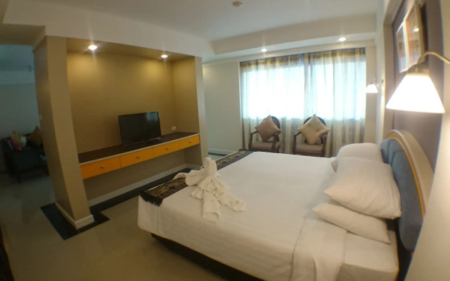 Ton Koon Hotel