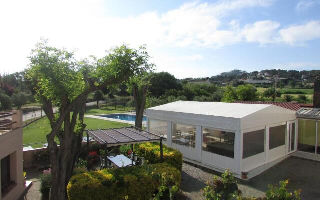 Hostal Can Bassalis