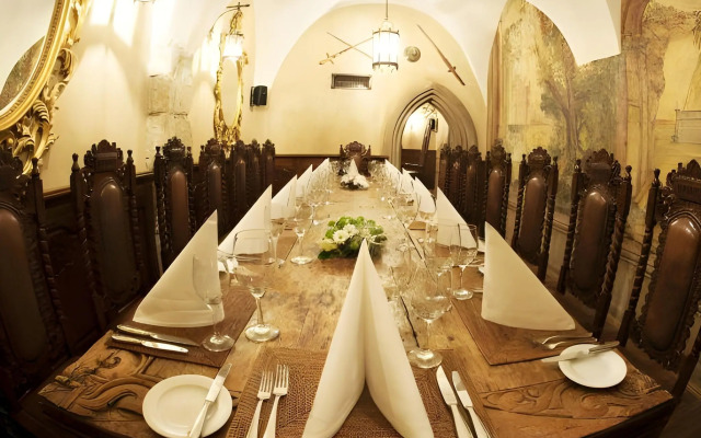Hotel U Prince Prague by BHG