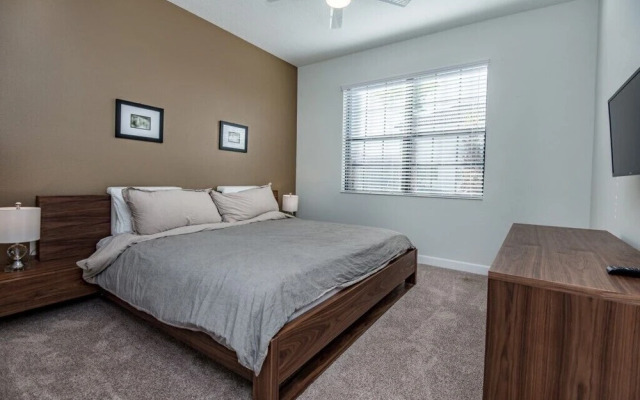 5468sc 6 Bedroom Villa by Redawning, Davenport