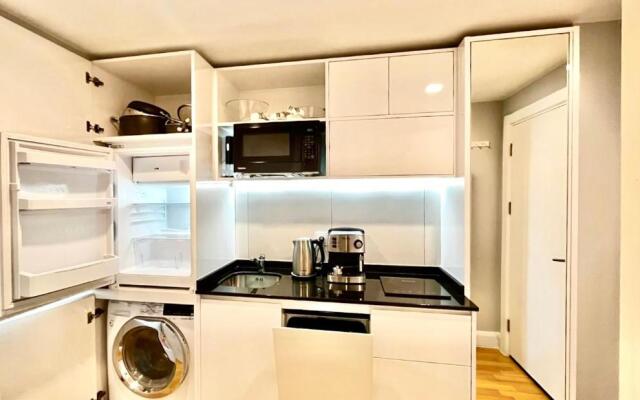 Orbi City Aparthotel