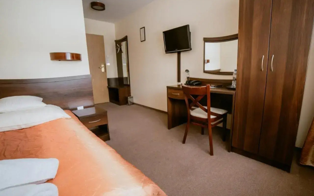 Hotel Domino