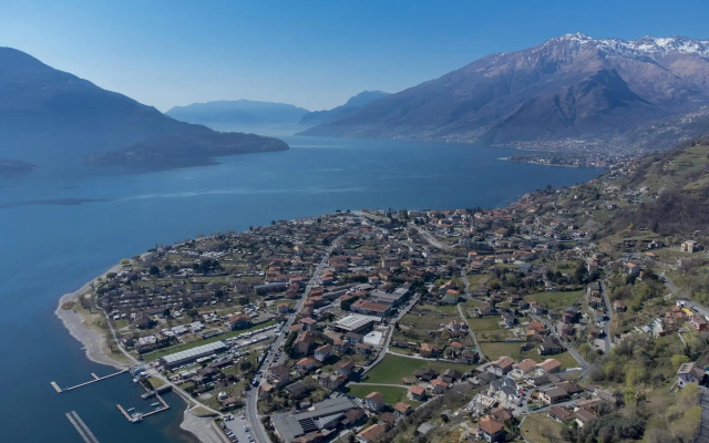 Valarin Como Luxory Apartment Wellness