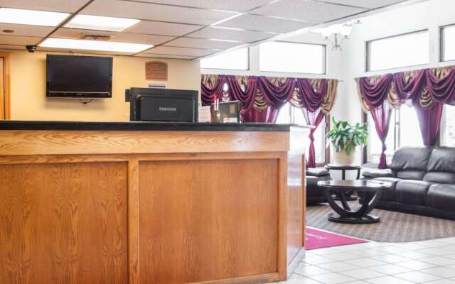 Econo Lodge Kansas City Downtown North