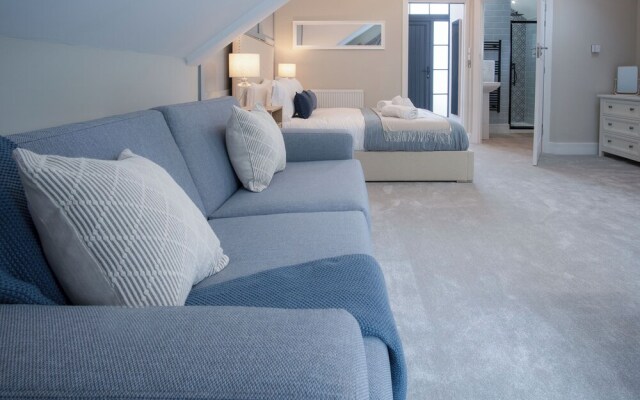 The Hideaway - 2 Bed Holiday Home - Little Haven