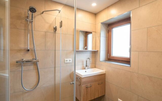 Modern Apartment In Konigsleiten Near Swimming Pool