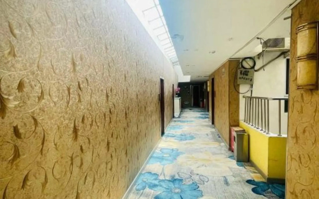 Haitian Business Hostel