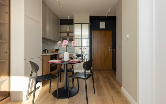 Apartment Łopuszańska Warsaw by Renters