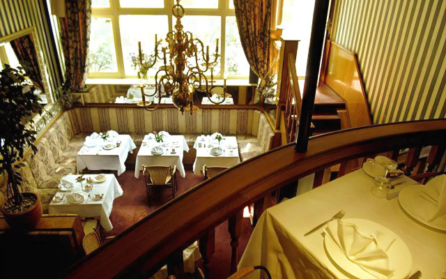 Rembrandtplein Hotel