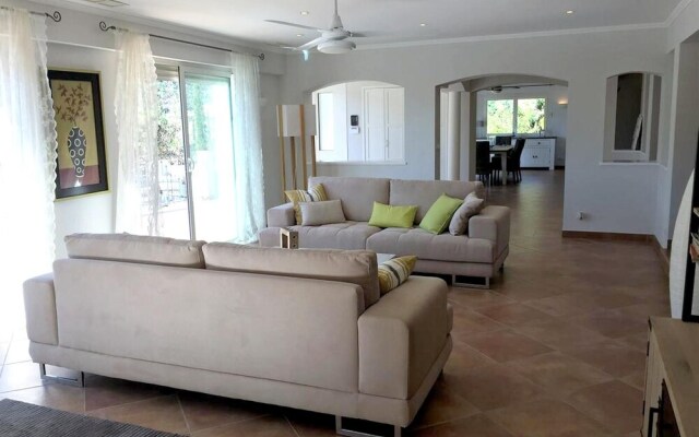 Villa Corniche des Pins