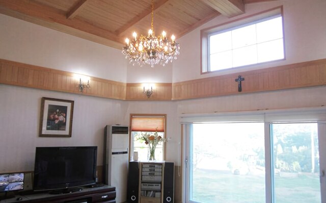 Seosan Pinehealing Pension