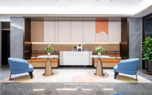 Starway Hotel (Yinchuan High-Speed Railway Station Xinhua Union Plaza)