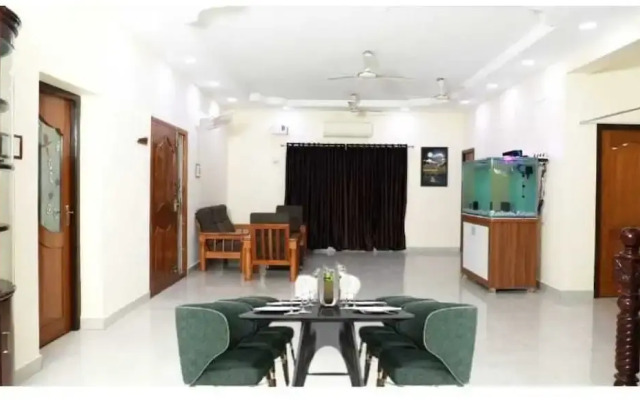 Dreams Neelankarai