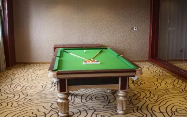 Long Hao Grand Hotel