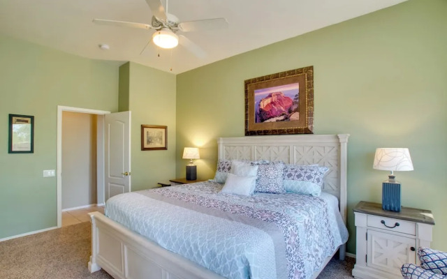 Walk to Trails: Mtn-view Mesa Getaway w/ Gril