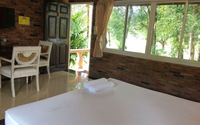 I-In Resort
