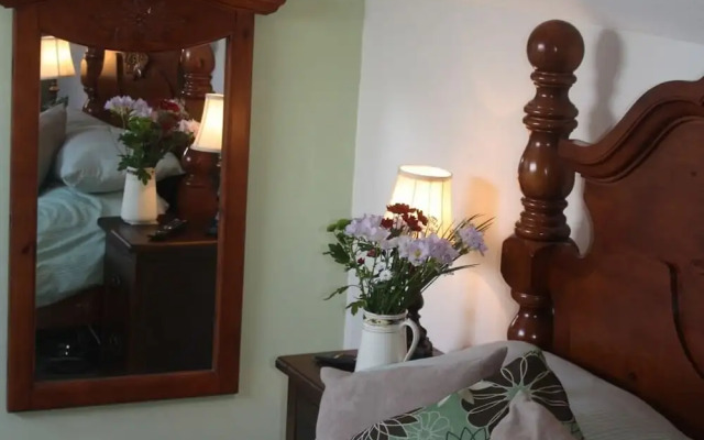 The Horseshoe Guesthouse