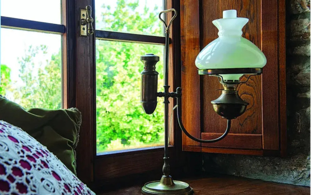 The Fountainhead Historic Chalet By JJ