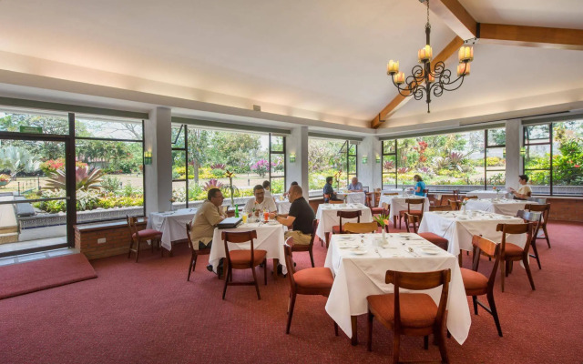 Hotel Bougainvillea San José