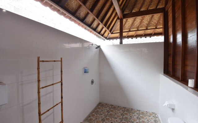 Sunday Huts Lembongan