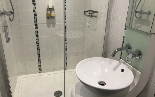 Kempfield House Hotel