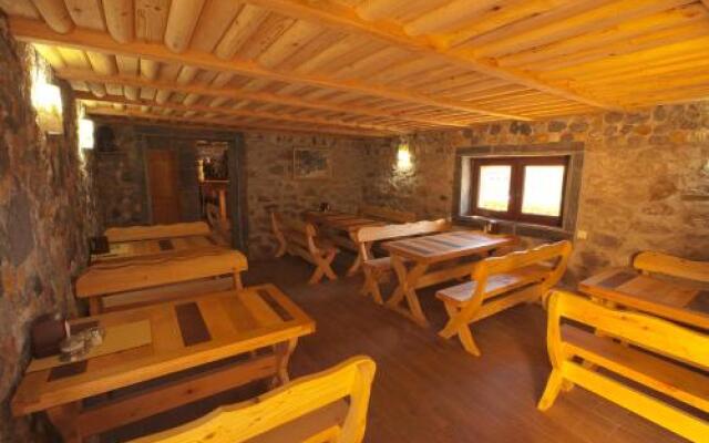 old adishi guest house