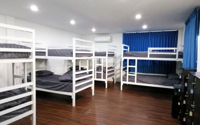 Happy Home Hostel Suvarnabhumi
