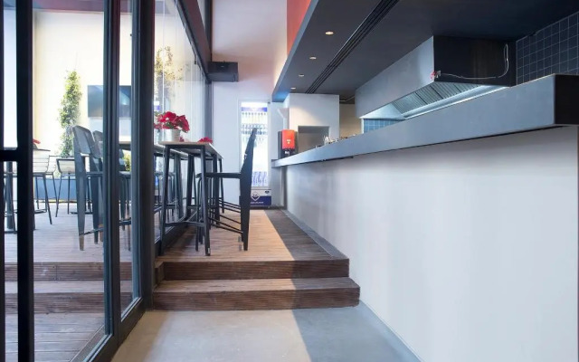 Athenaeum K 29 Hotel