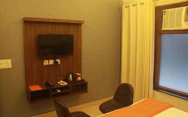 PLLAZIO Residency