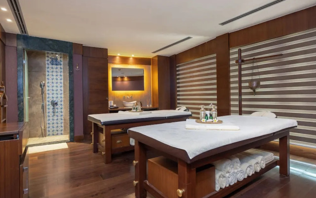 Merit Park Hotel Casino & SPA