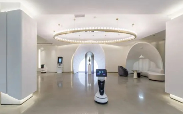 18 Degree Intelligent Hotel in the Island (Qilou Old Street)
