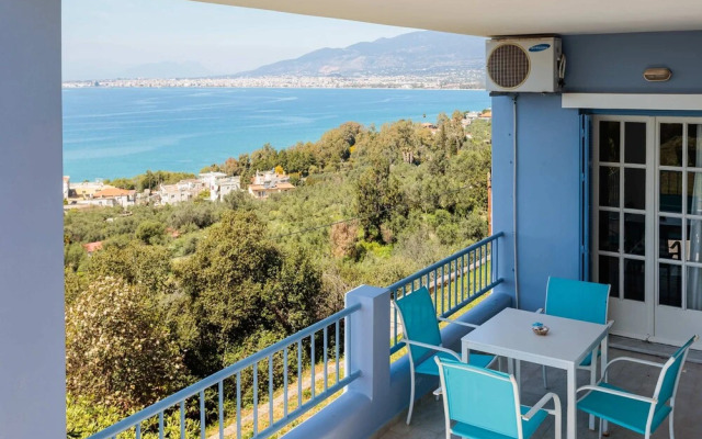 Seaview Getaway With Pool Panoramic Views
