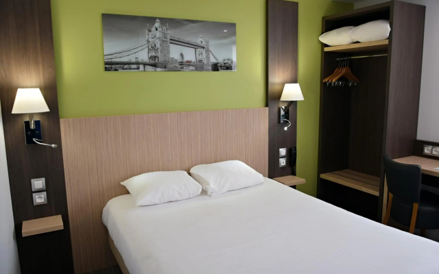 Contact Hotel Le Seino Marin
