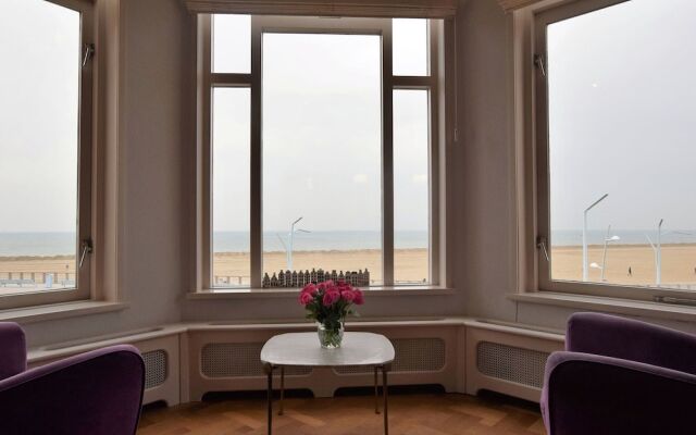 Vintage Apartment in South Holland With Sea View