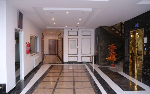 Regal Residency
