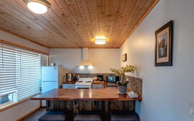 Terimore Bayfront Inn