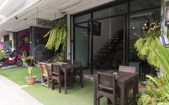 Kama Bangkok - Boutique Bed & Breakfast - Hostel