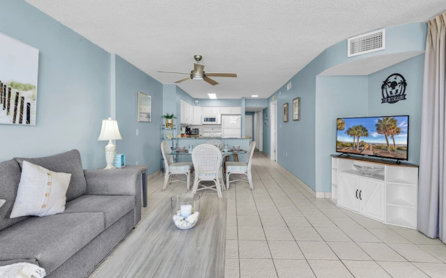 Palms Resort 501