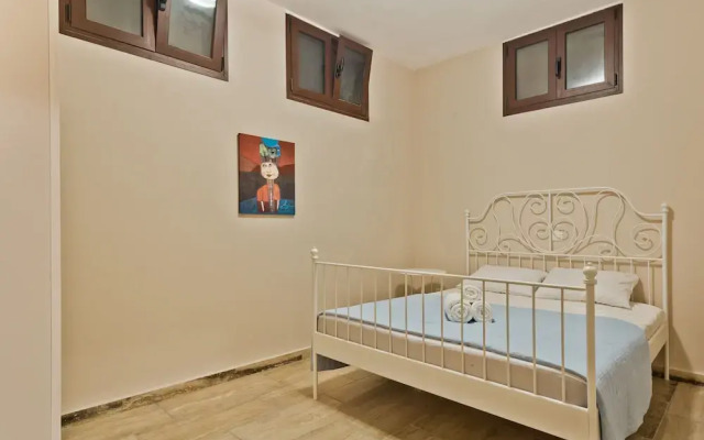 Petra Villas-Bonendis Villa