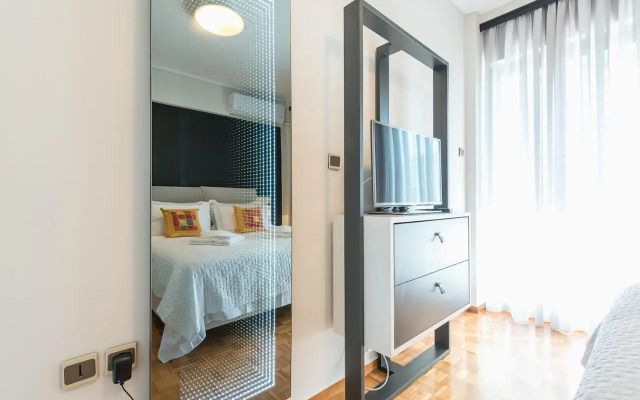 Seaside Central Apartment