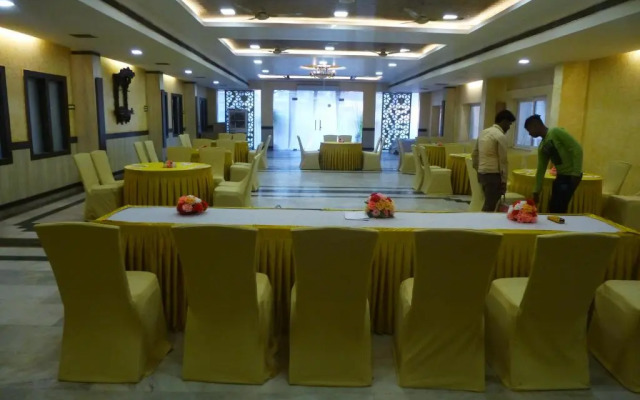 OYO 17219 Raghubar Kripa