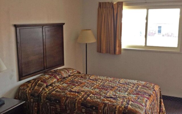 Country Hearth Inn & Suites - Delmar