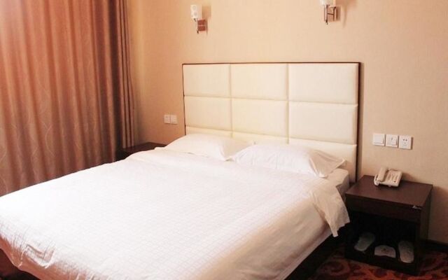 Daweng Jiulongquan Hotel ((Licun Pedestrian Street Store)