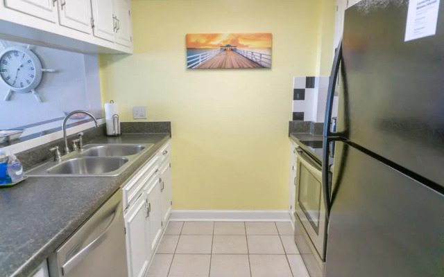 Bluewater Resort 403