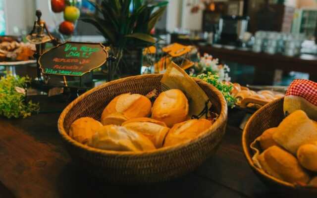 Casa Amarela Executive Hotel